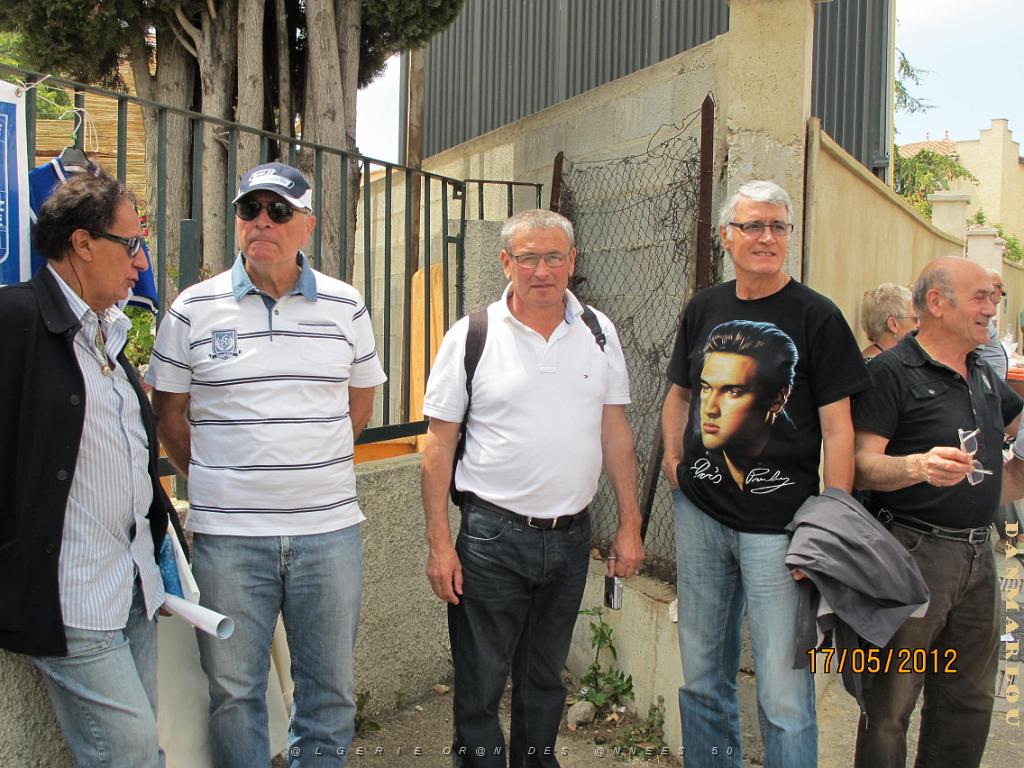 NIMES 2012 05 17 de gauche a droite loulou-julio--norbert--jean louis--jojo minges.JPG -                                